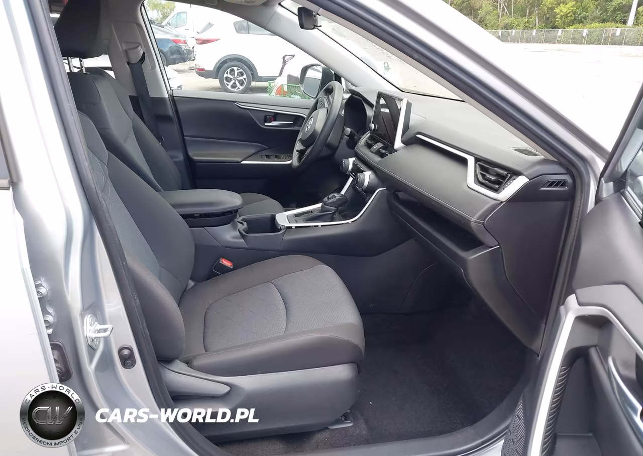 2025 Toyota Rav4 Xle VIN:2T3W1RFV4SC333557 - 5