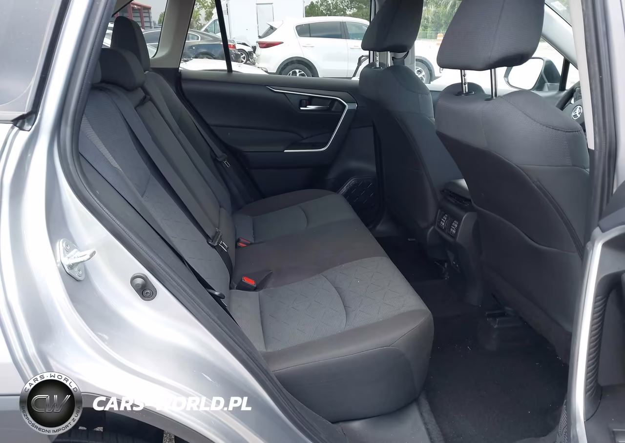 2025 Toyota Rav4 Xle VIN:2T3W1RFV4SC333557 - 8