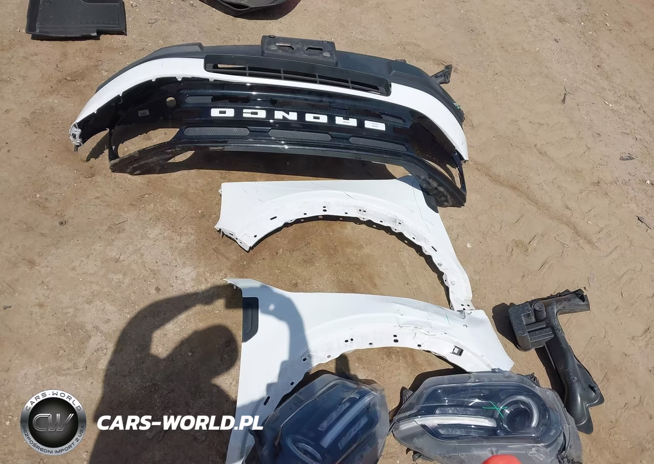 2021 Ford Bronco Sport Outer Banks VIN:3FMCR9C61MRB13187 - 12