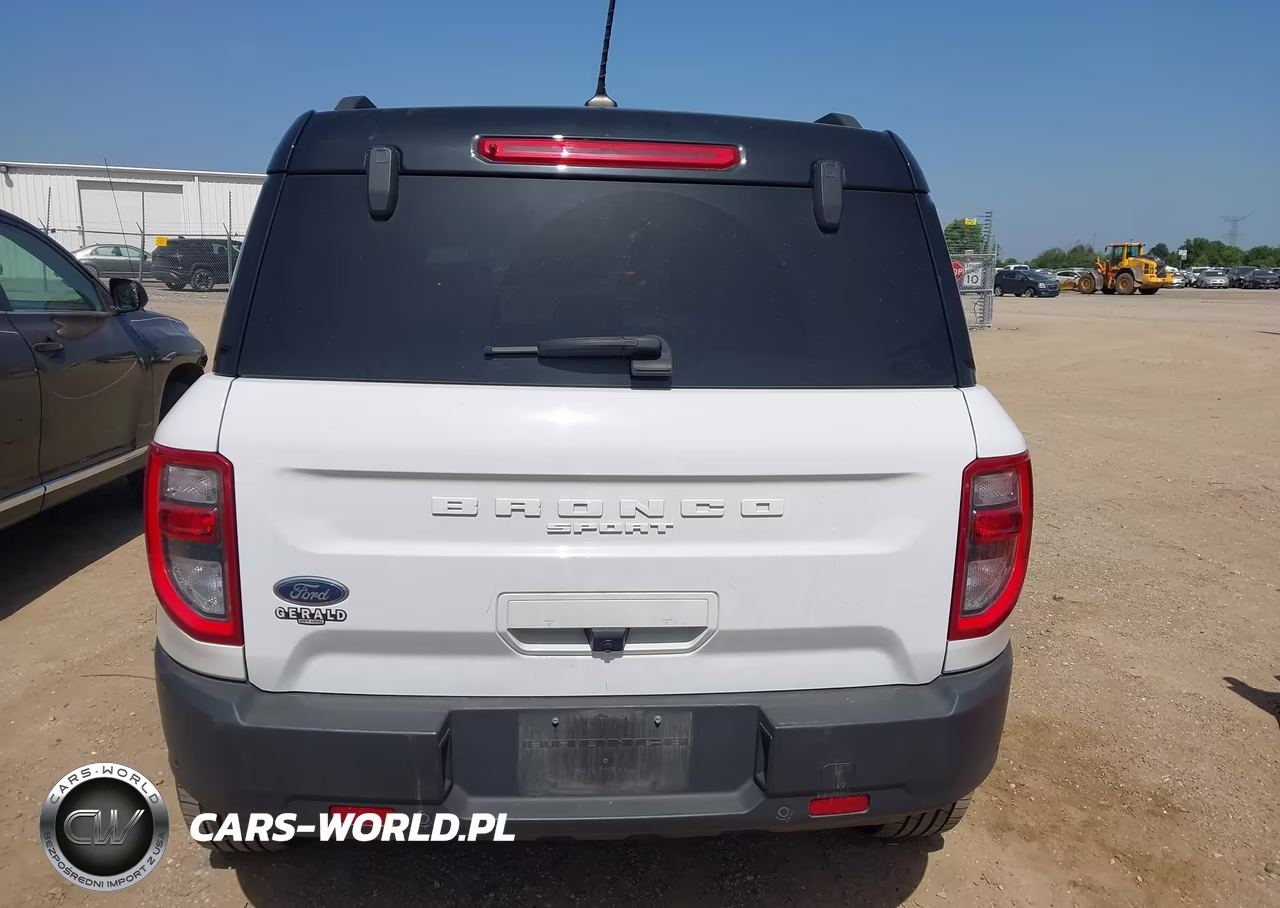 2021 Ford Bronco Sport Outer Banks VIN:3FMCR9C61MRB13187 - 17