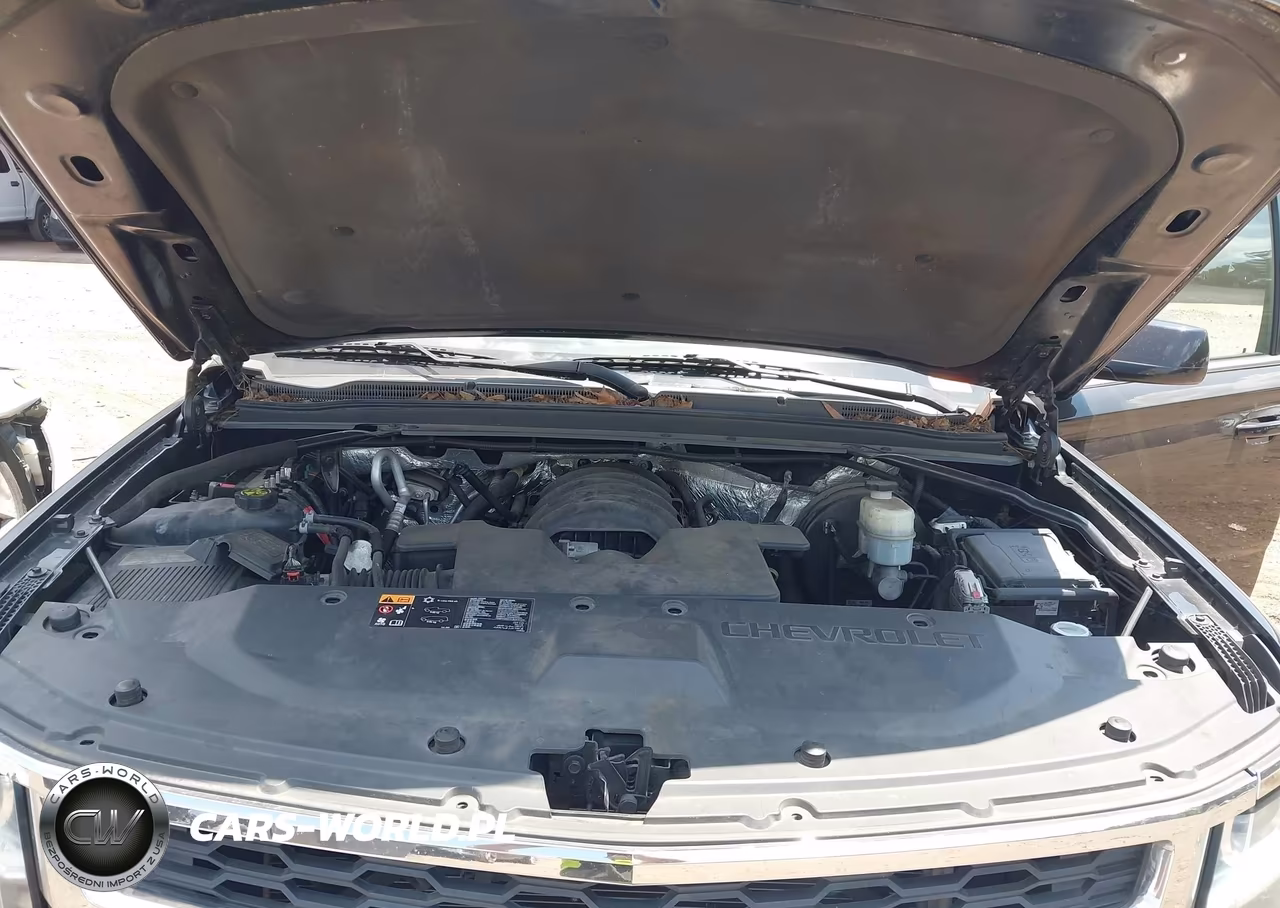 2015 Chevrolet Suburban Lt VIN:1GNSCJKC6FR558105 - 10