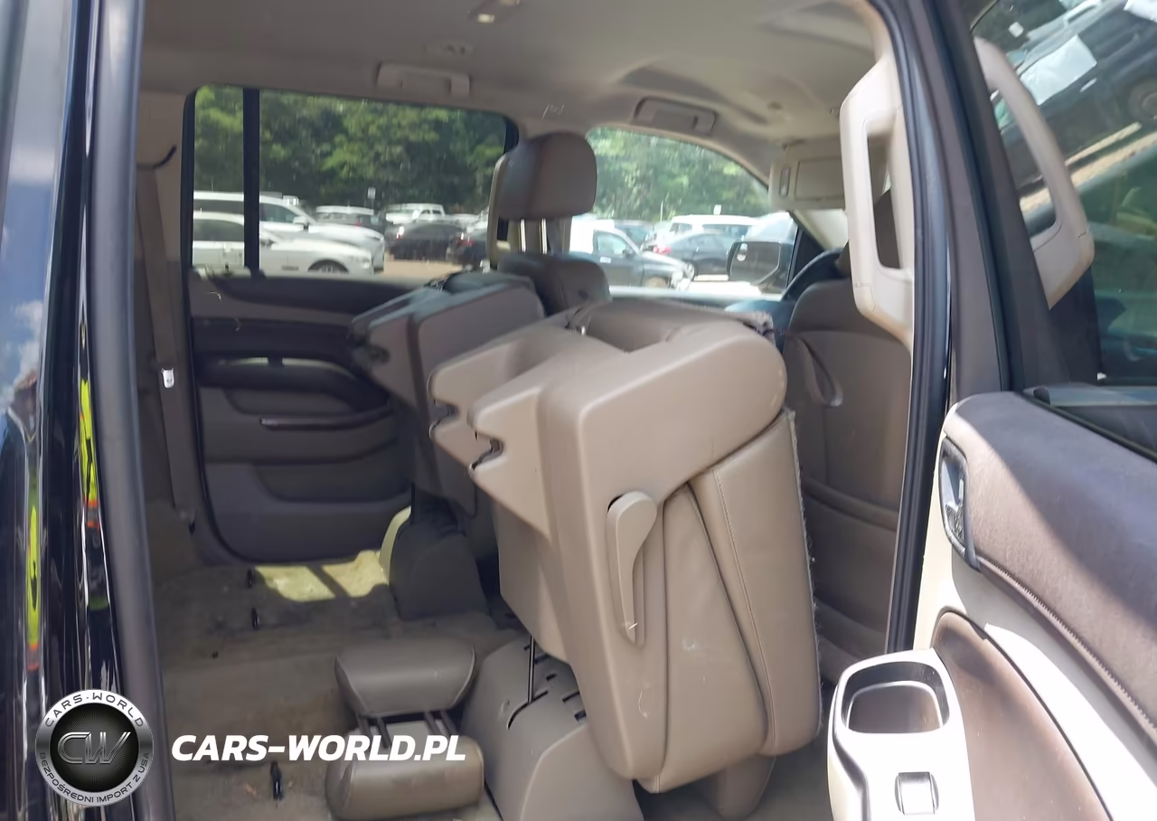 2015 Chevrolet Suburban Lt VIN:1GNSCJKC6FR558105 - 8