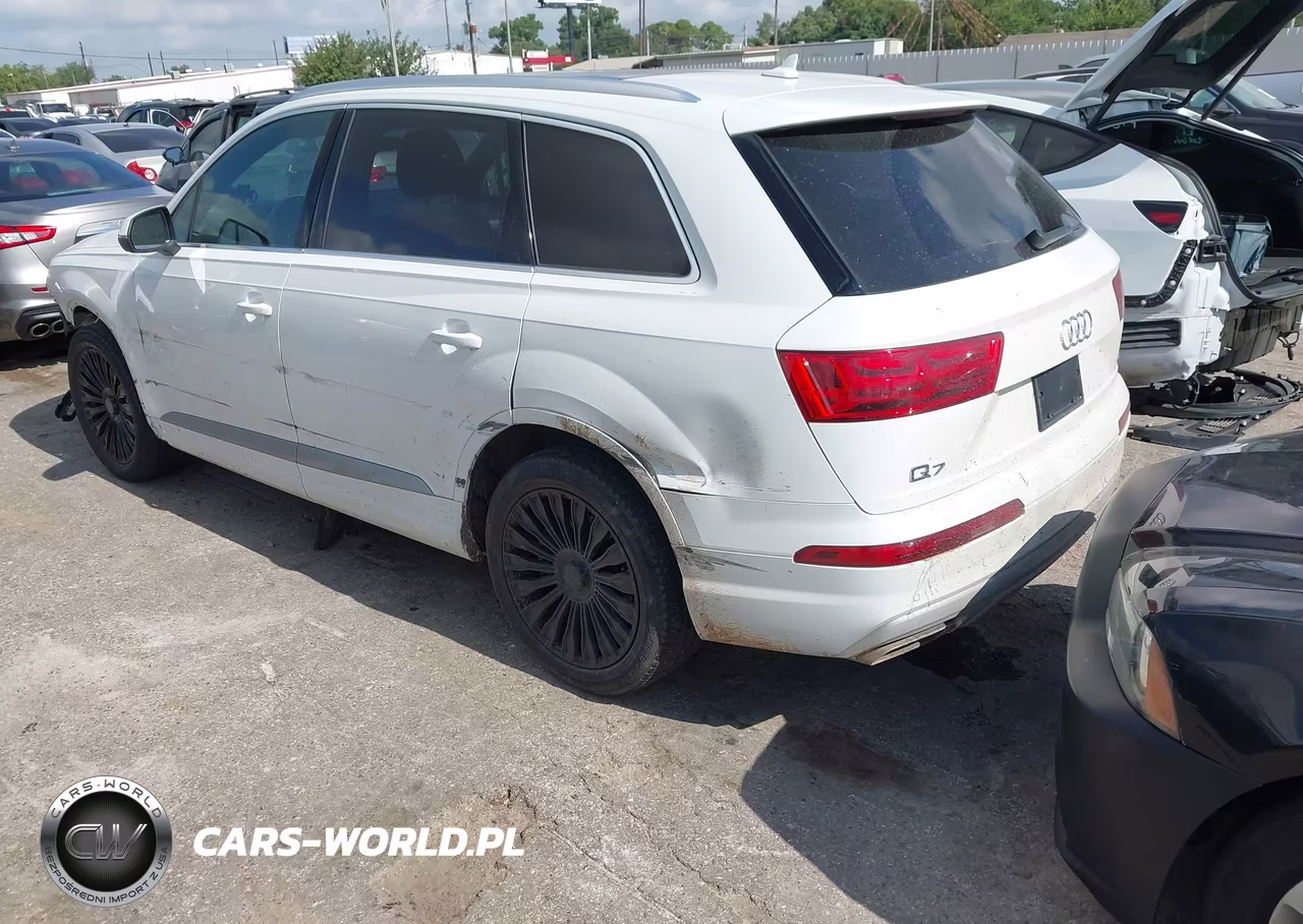 2018 Audi Q7 2.0T Premium VIN:WA1AHAF74JD040030 - 3