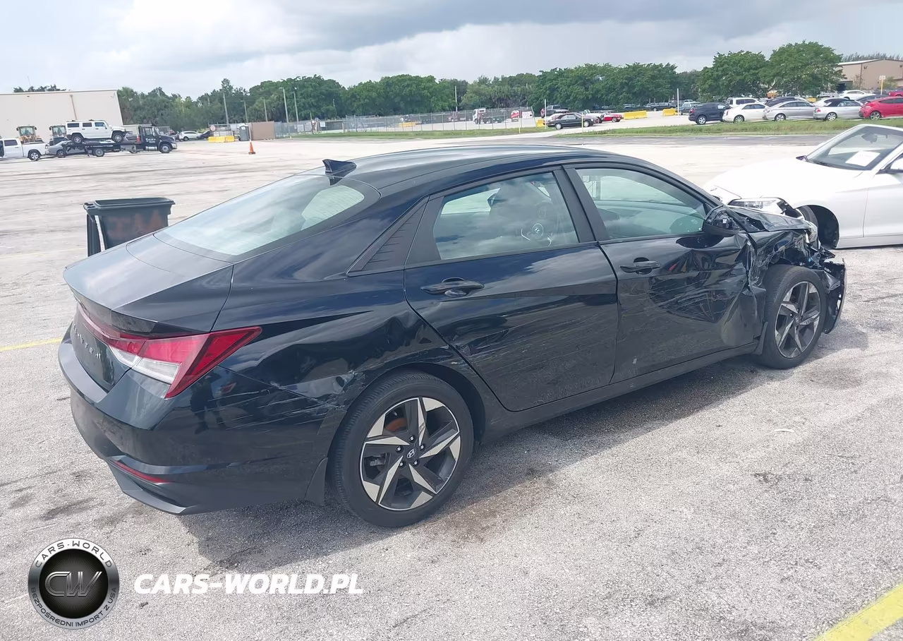 2023 Hyundai Elantra Sel VIN:KMHLS4AG0PU502208 - 4