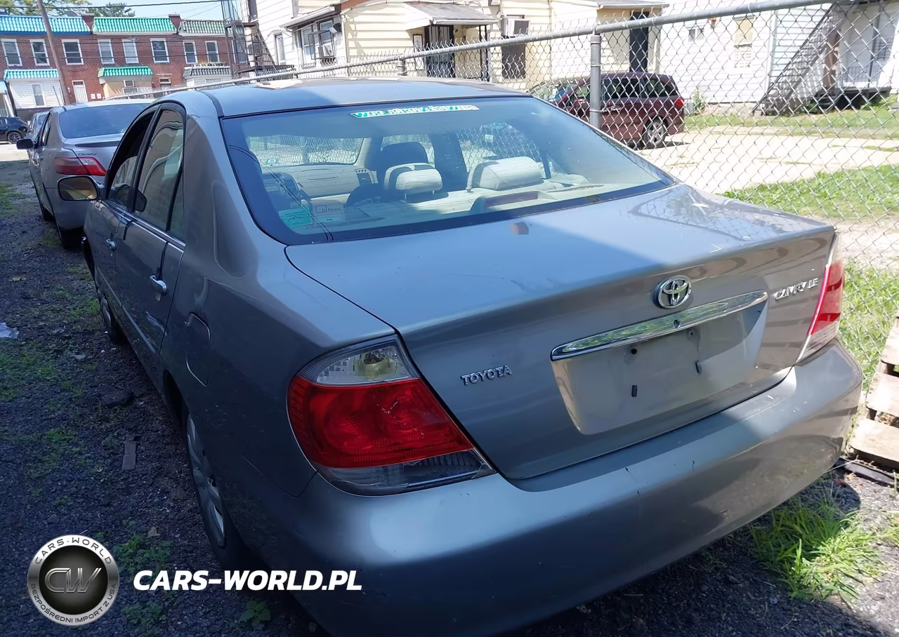 2005 Toyota Camry Le VIN:4T1BE30KX5U955364 - 12