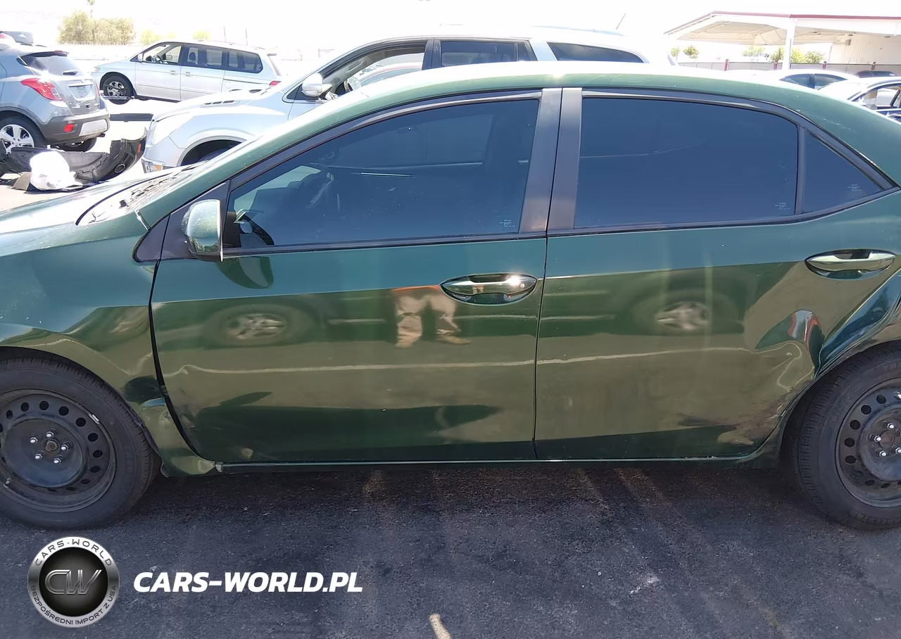 2015 Toyota Corolla Le VIN:5YFBURHEXFP193659 - 21