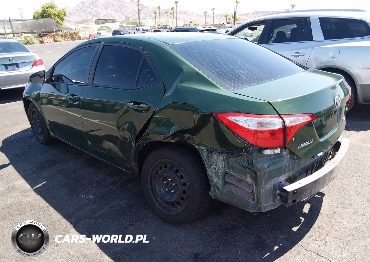 2015 Toyota Corolla Le VIN:5YFBURHEXFP193659 - 3