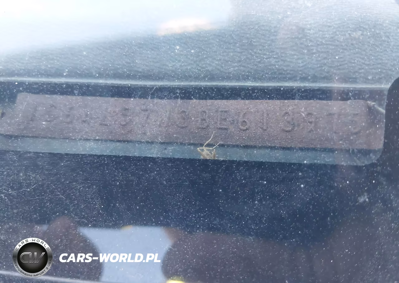 1981 Cadillac Eldorado VIN:1G6AL57N3BE613975 - 9