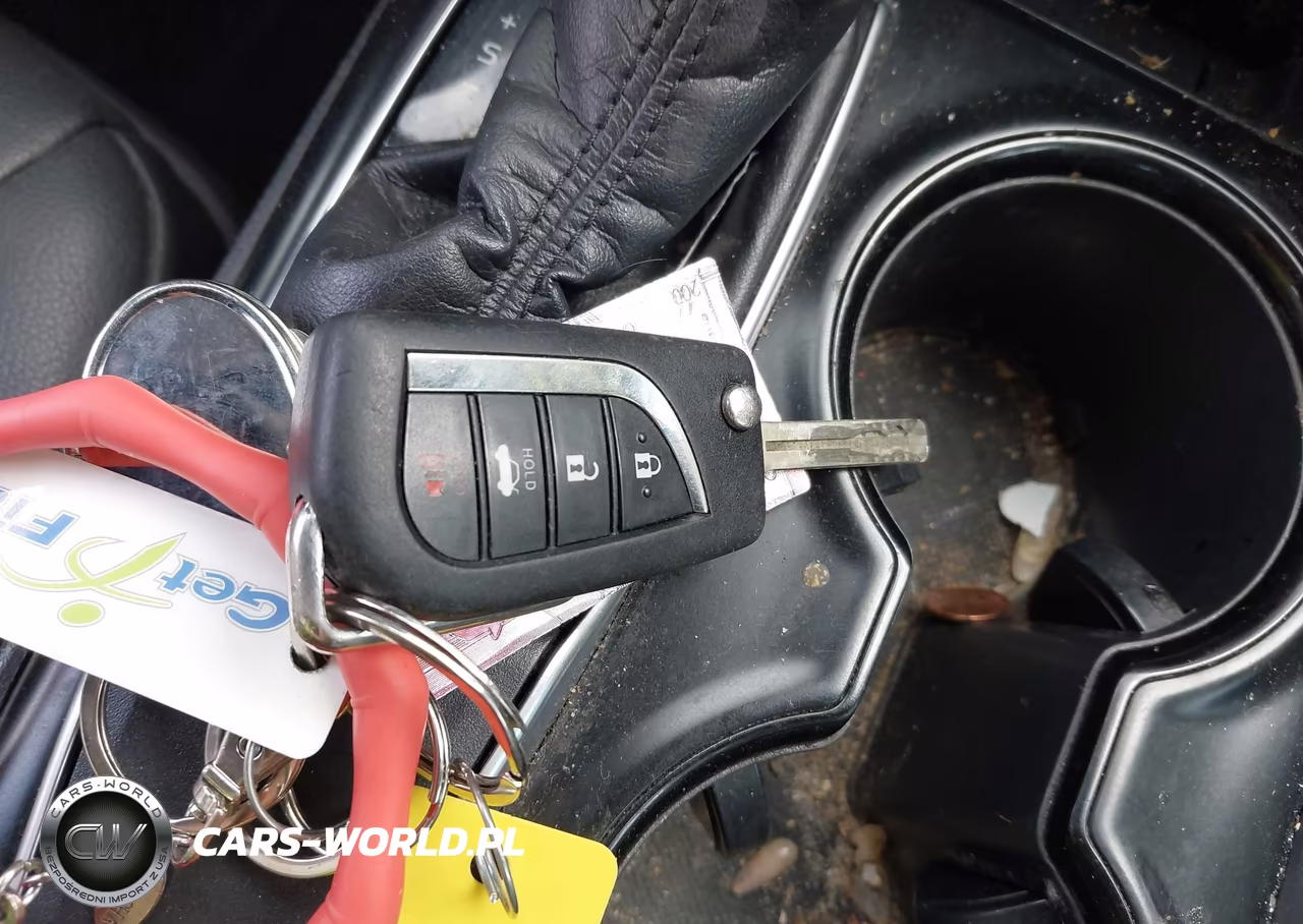 2018 Toyota Camry Se VIN:4T1B11HK7JU033360 - 11