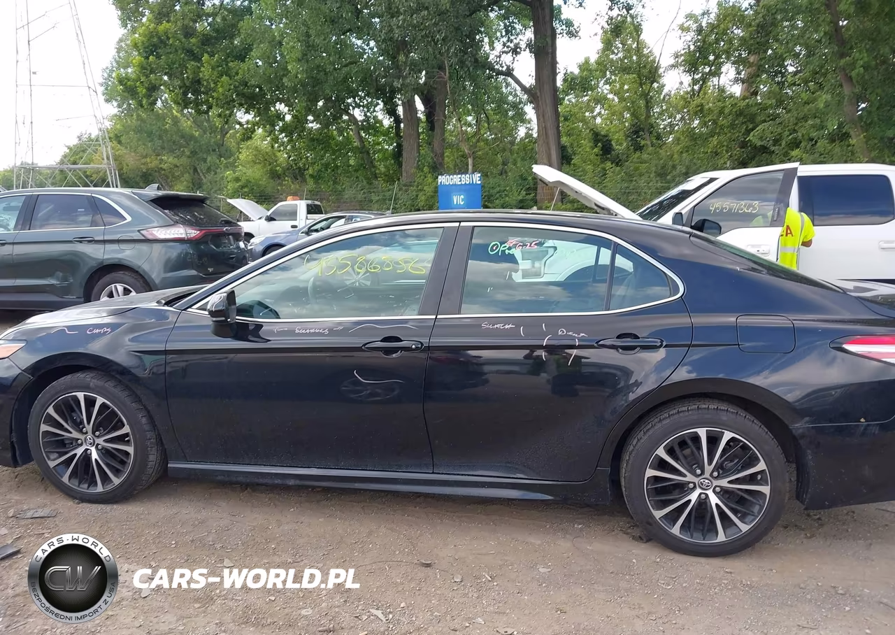 2018 Toyota Camry Se VIN:4T1B11HK7JU033360 - 14