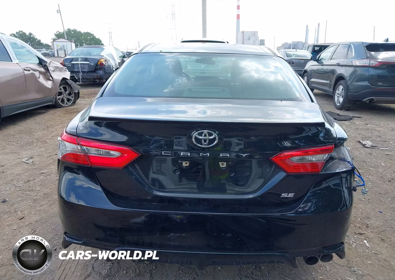 2018 Toyota Camry Se VIN:4T1B11HK7JU033360 - 16