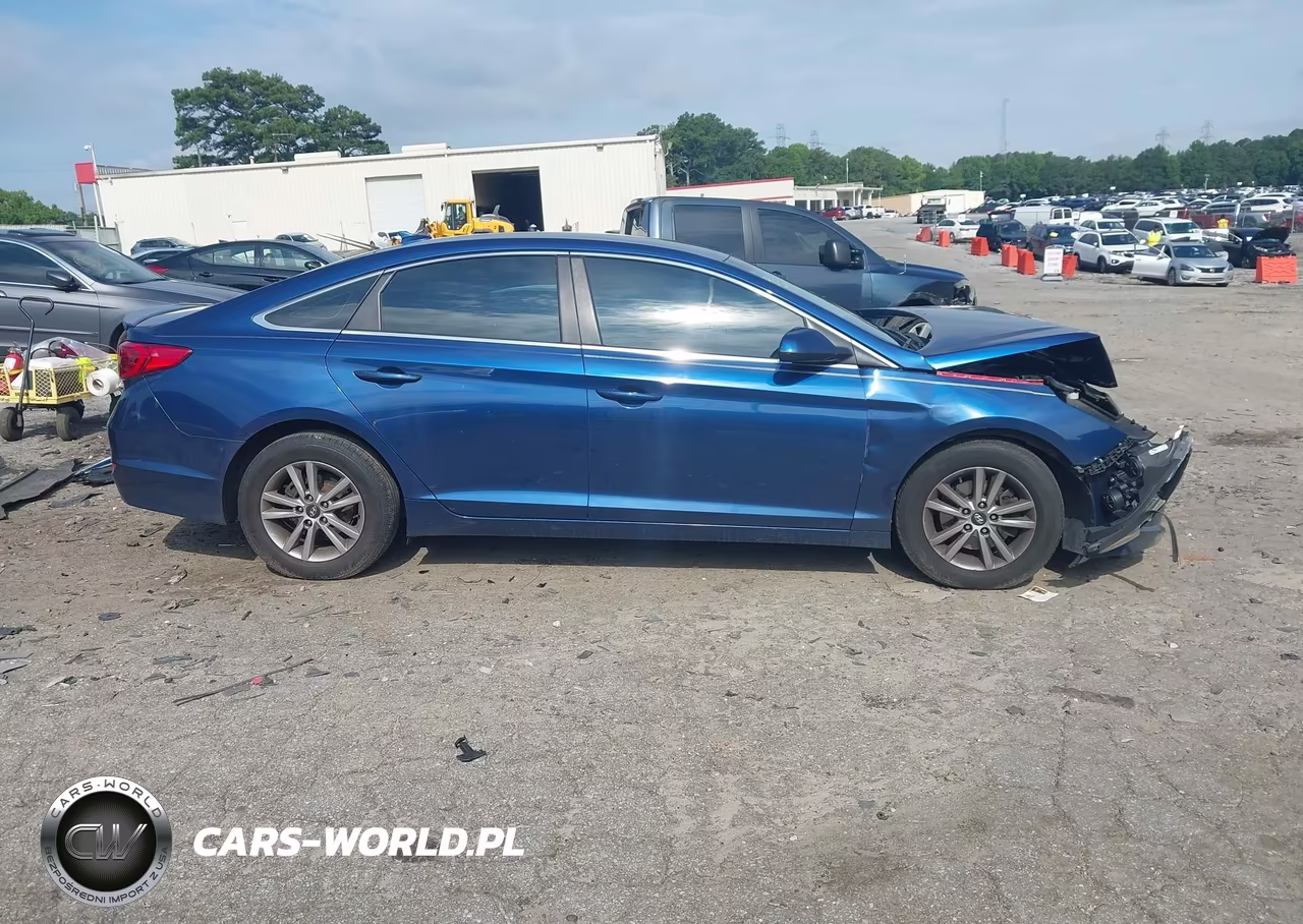 2015 Hyundai Sonata Se VIN:5NPE24AF7FH173214 - 13