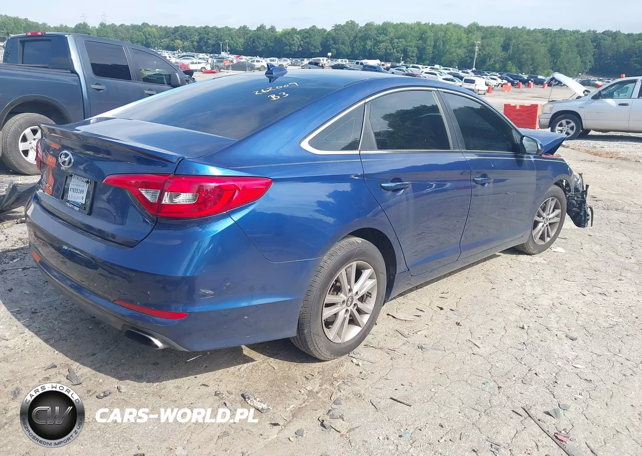 2015 Hyundai Sonata Se VIN:5NPE24AF7FH173214 - 4