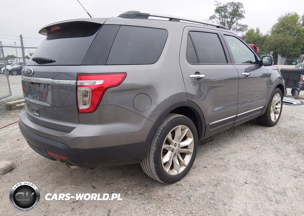2014 Ford Explorer Xlt VIN:1FM5K7D86EGA31790 - 4