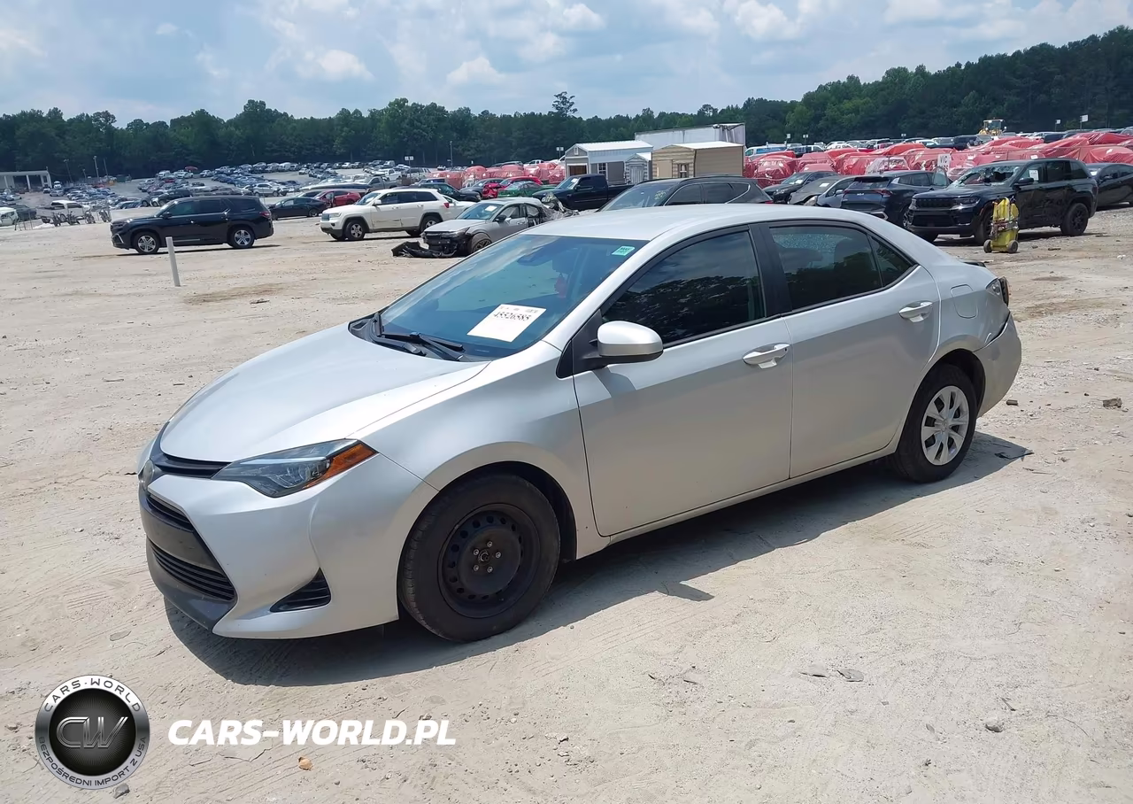 2019 Toyota Corolla L VIN:2T1BURHEXKC218358 - 2