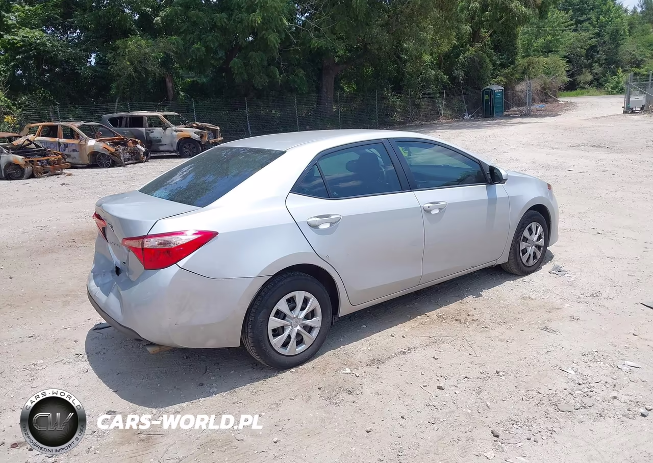 2019 Toyota Corolla L VIN:2T1BURHEXKC218358 - 4