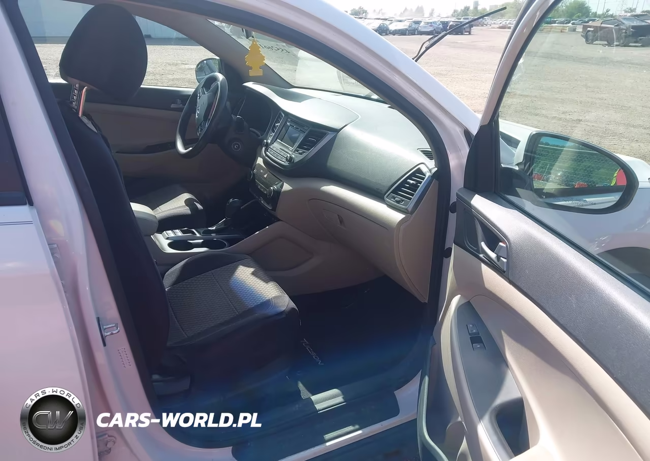 2016 Hyundai Tucson Se VIN:KM8J3CA44GU194917 - 5
