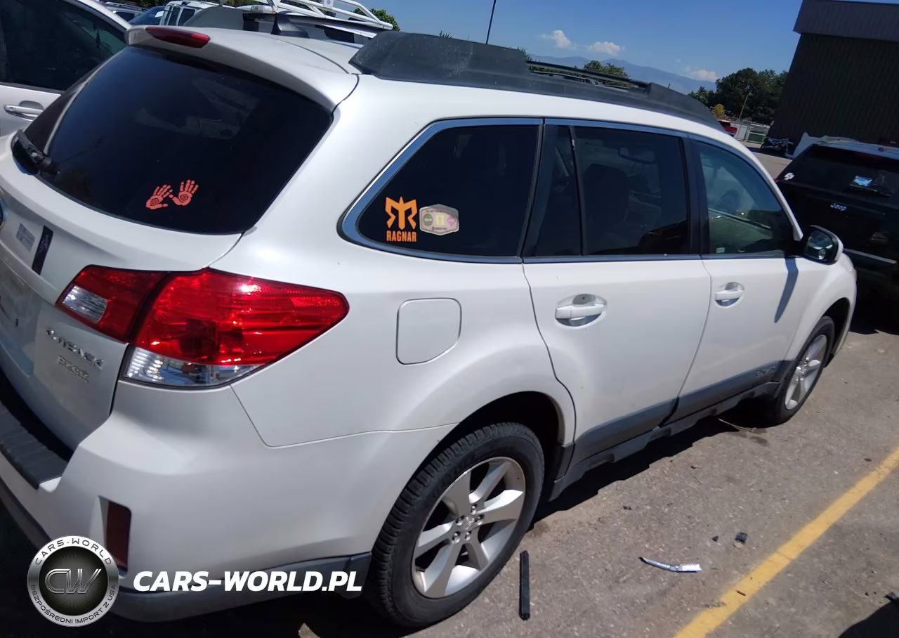 2013 Subaru Outback 2.5I Limited VIN:4S4BRBKC3D3285083 - 4