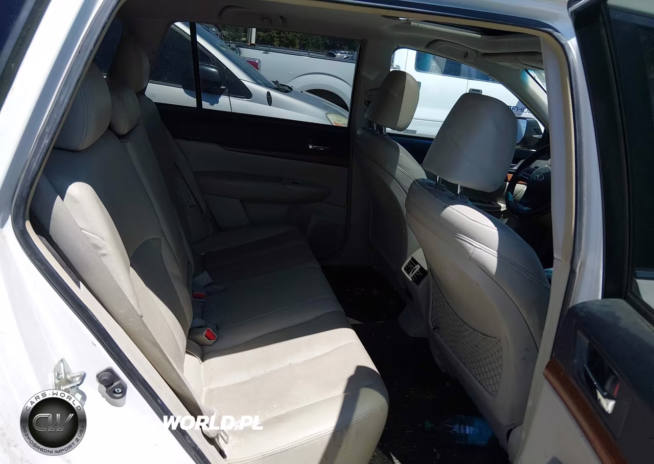 2013 Subaru Outback 2.5I Limited VIN:4S4BRBKC3D3285083 - 8