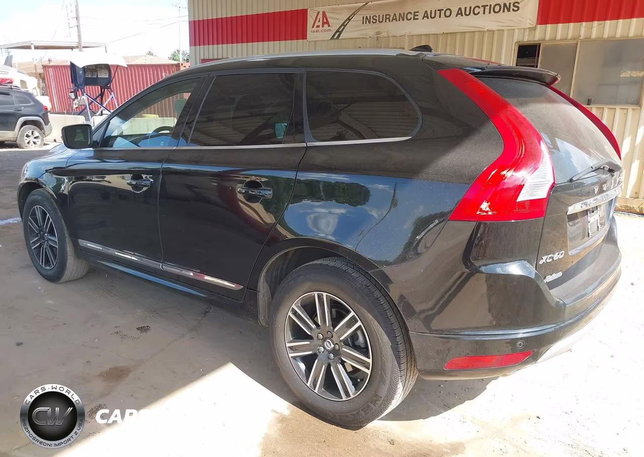 2017 Volvo Xc60 T5 Dynamic VIN:YV440MDRXH2132519 - 3