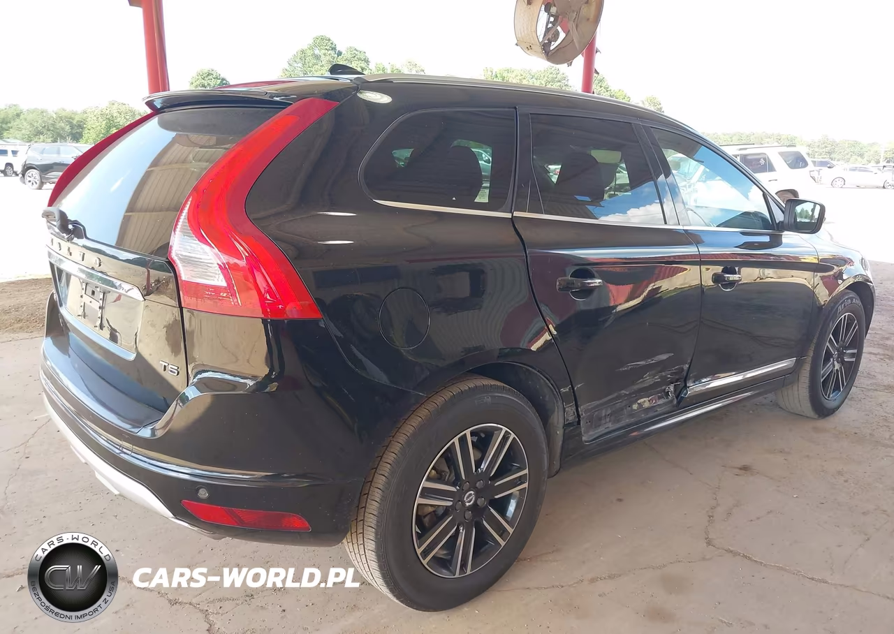 2017 Volvo Xc60 T5 Dynamic VIN:YV440MDRXH2132519 - 4