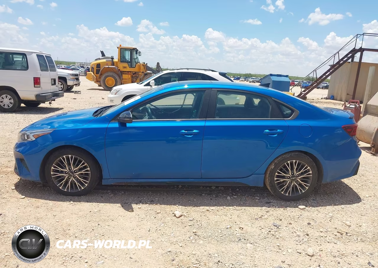 2022 Kia Forte Gt-Line VIN:3KPF54AD8NE495065 - 14