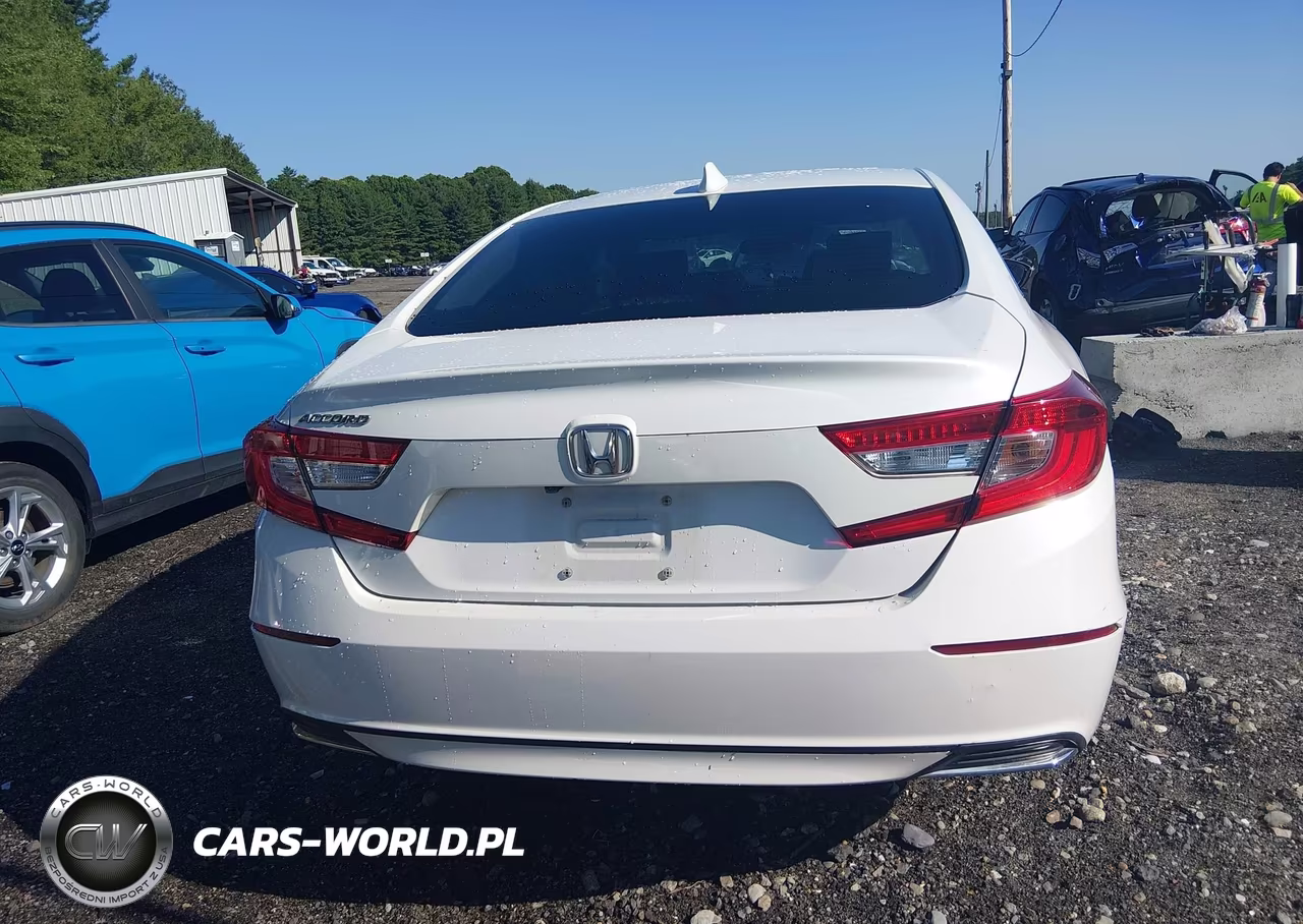 2018 Honda Accord Lx VIN:1HGCV1F1XJA138291 - 16