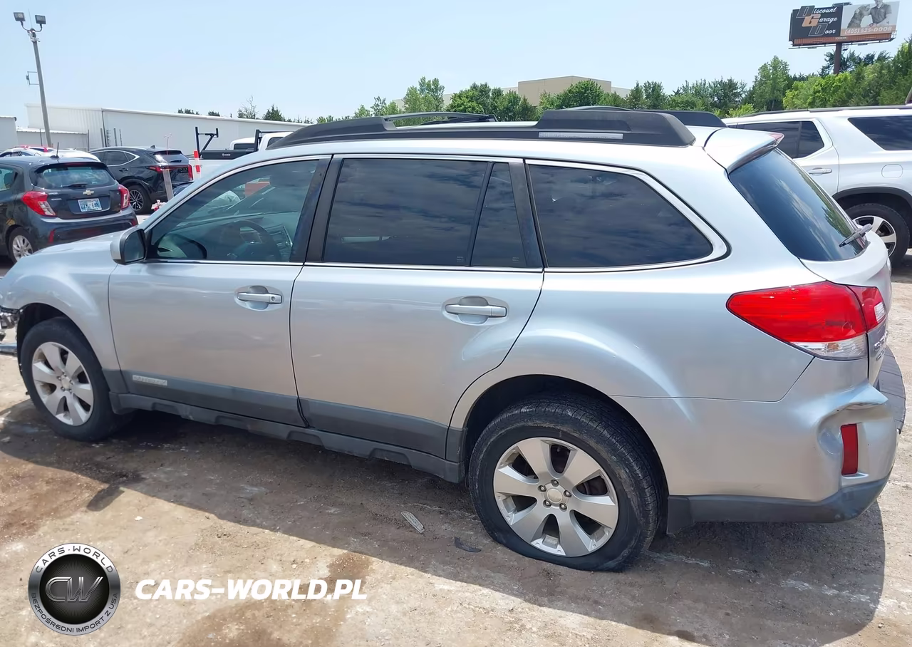 2012 Subaru Outback 2.5I Premium VIN:4S4BRCGC1C3266948 - 15