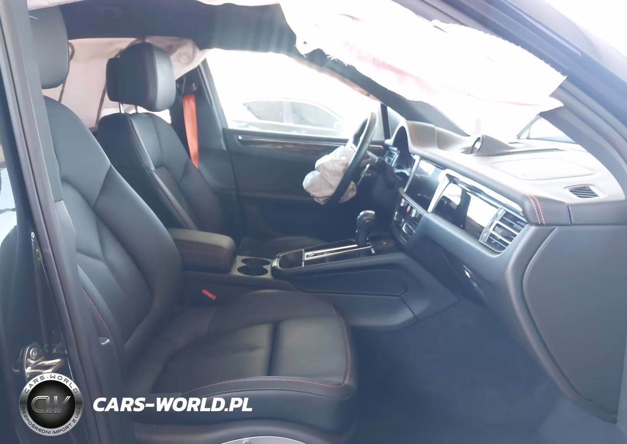 2026 Porsche Macan T VIN:WP1AA2A5XTLB06139 - 5