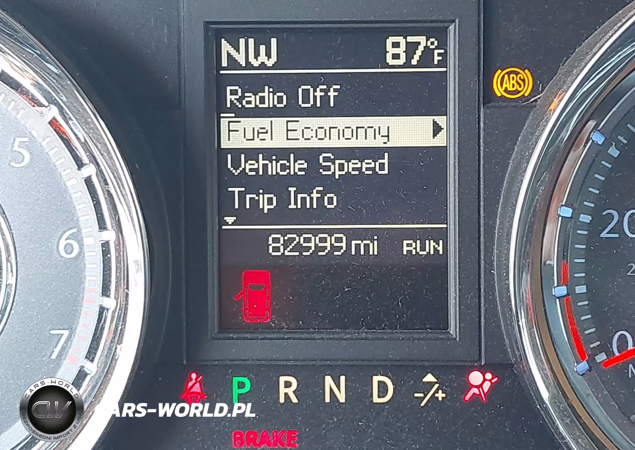 2016 Chrysler Town & Country Touring VIN:2C7WC1BG5GR247244 - 15