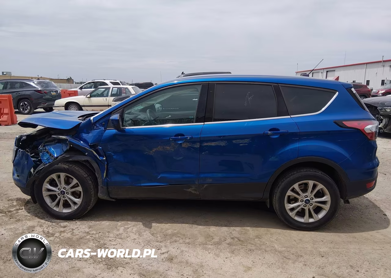2017 Ford Escape Se VIN:1FMCU9GD7HUB27939 - 14
