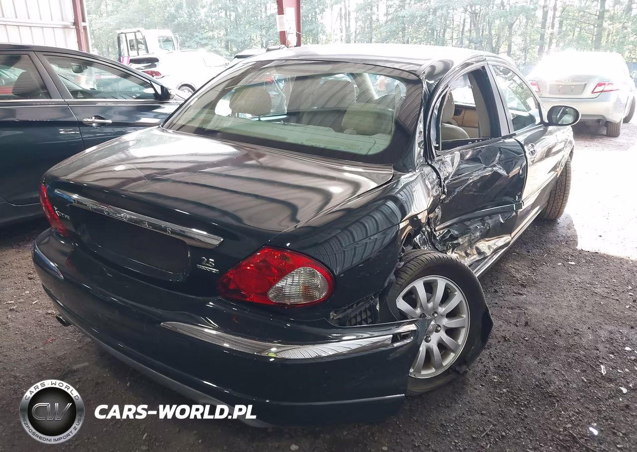 2004 Jaguar X-Type 2.5 VIN:SAJEB52D94XE17650 - 4