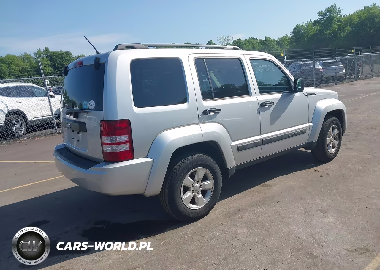 2012 Jeep Liberty Sport VIN:1C4PJMAK9CW135272 - 4
