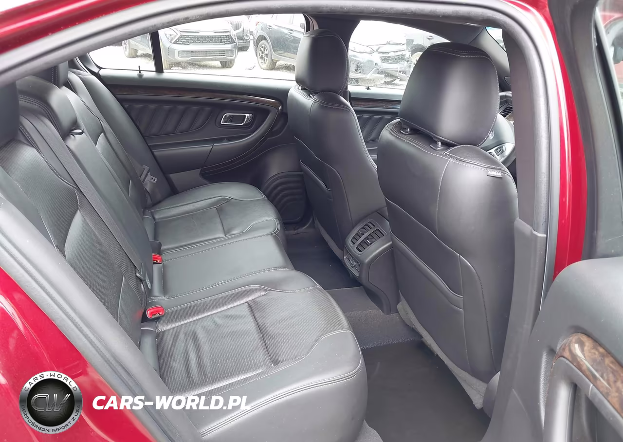 2019 Ford Taurus Limited VIN:1FAHP2F87KG110406 - 8