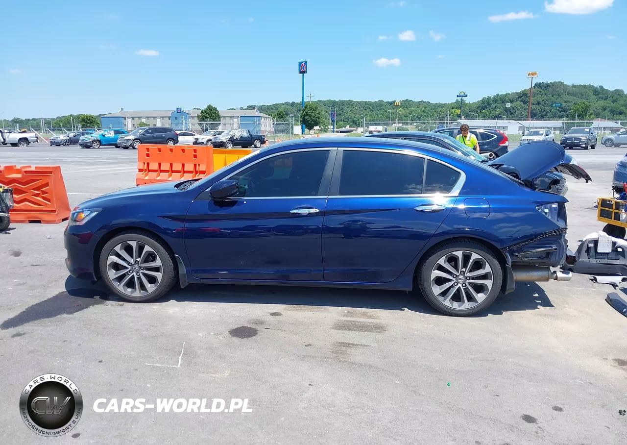 2014 Honda Accord Sport VIN:1HGCR2F53EA309031 - 15