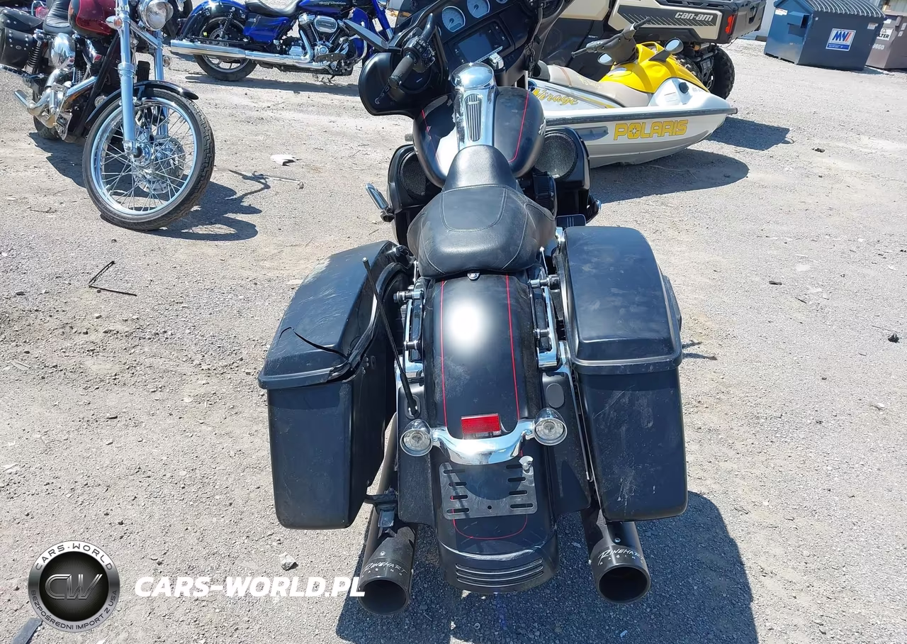 2015 Harley-Davidson Flhxs Street Glide Special VIN:1HD1KRM18FB657551 - 6