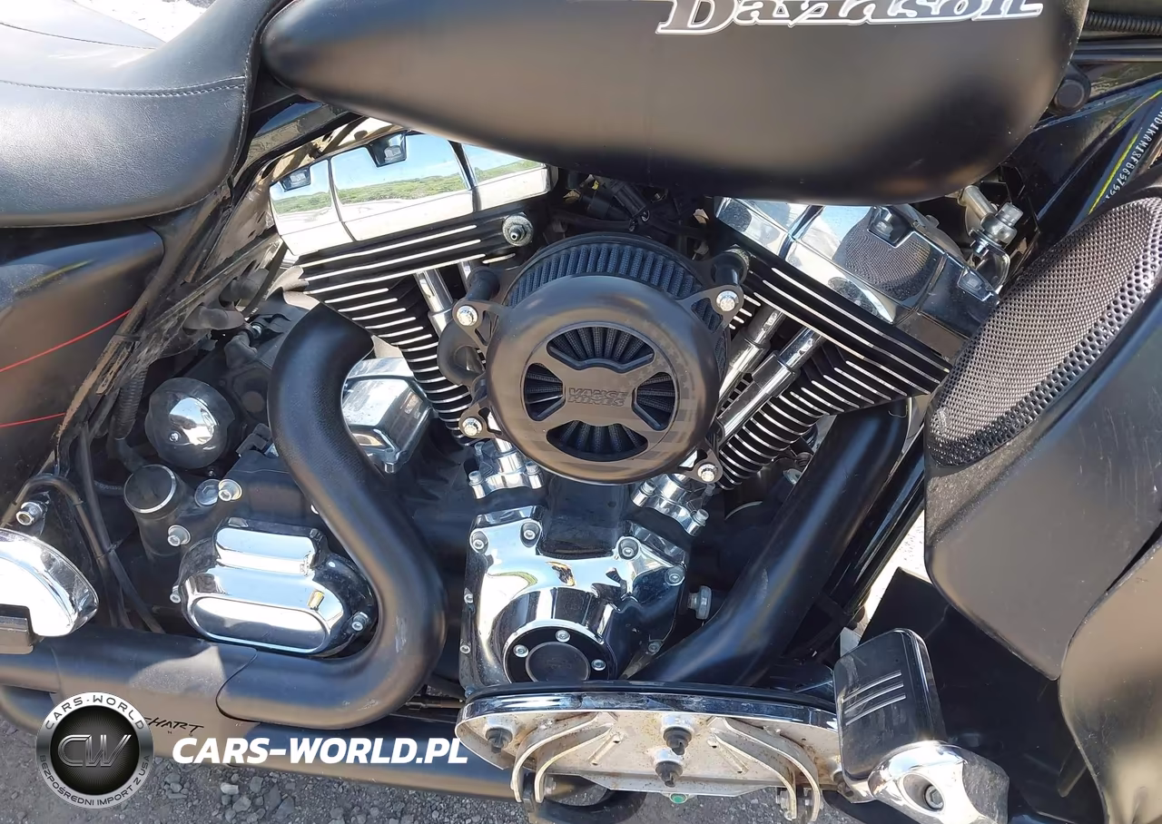2015 Harley-Davidson Flhxs Street Glide Special VIN:1HD1KRM18FB657551 - 8