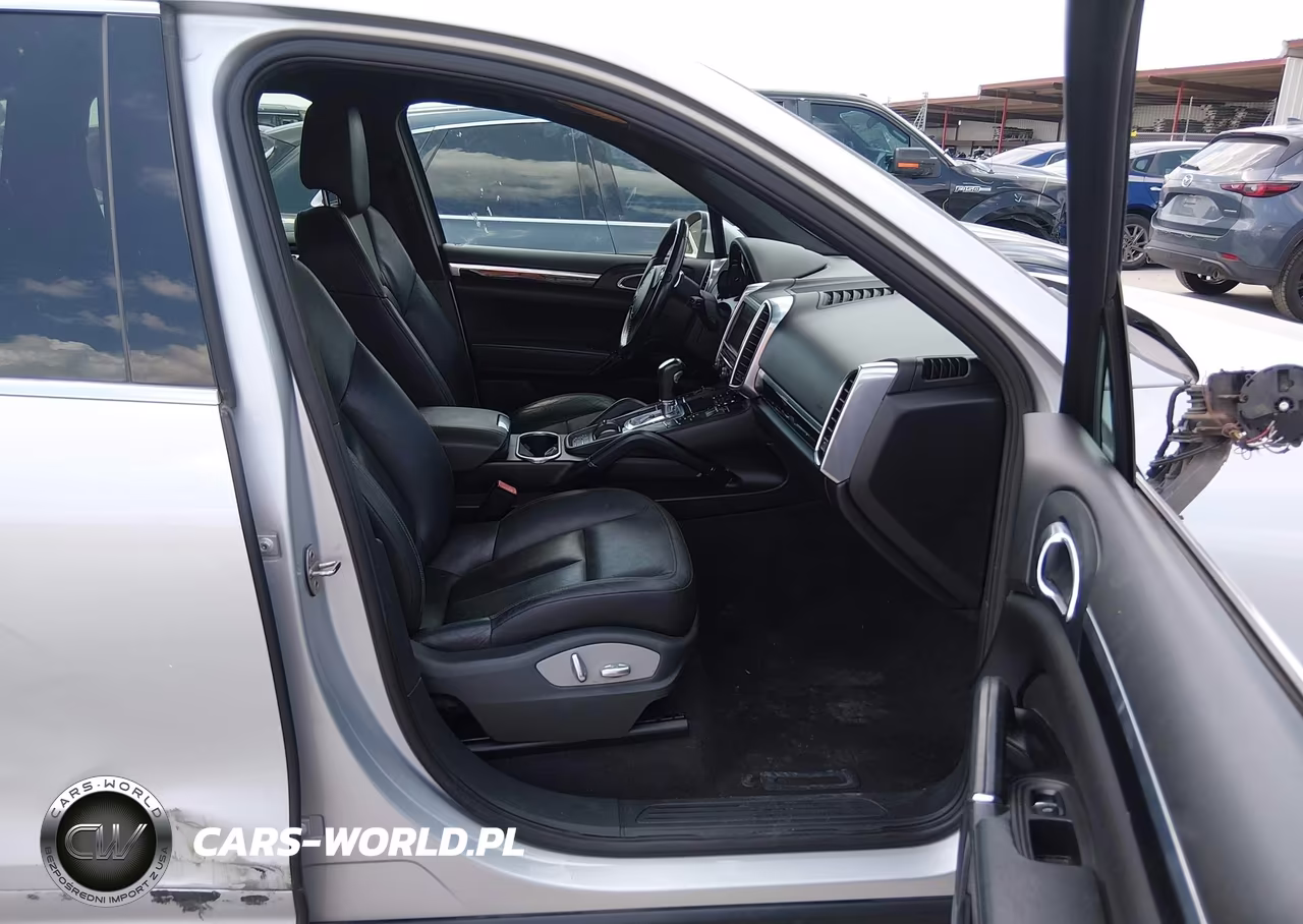 2011 Porsche Cayenne VIN:WP1AA2A27BLA03698 - 5