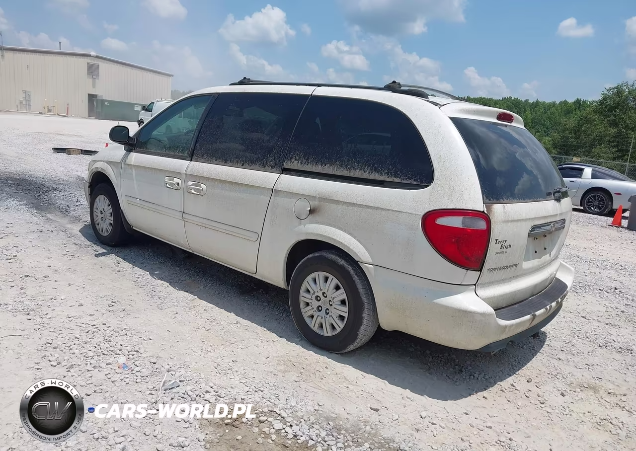 2005 Chrysler Town & Country Lx VIN:2C4GP44R35R514545 - 3