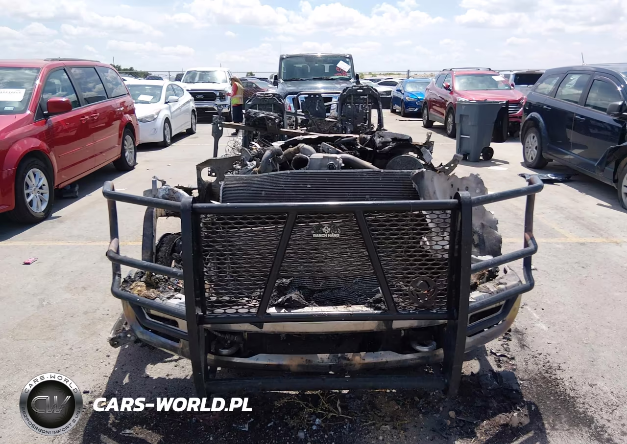 2018 Ford F-250 King Ranch-Lariat-Limited-Platinum-Xl-Xlt VIN:1FT7W2BT2JEB49790 - 6