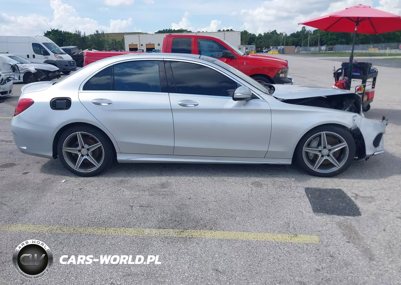 2015 Mercedes-Benz C 300 Sport VIN:55SWF4JB2FU086954 - 14