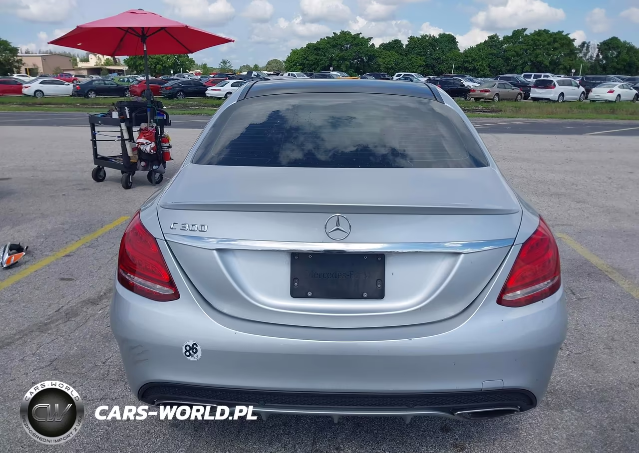 2015 Mercedes-Benz C 300 Sport VIN:55SWF4JB2FU086954 - 17