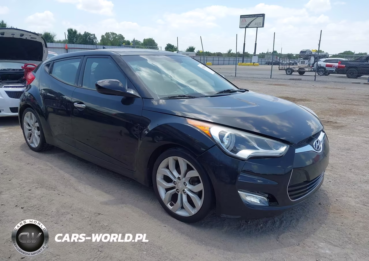 2013 Hyundai Veloster Base W-Black – zdjęcie 1 z 12