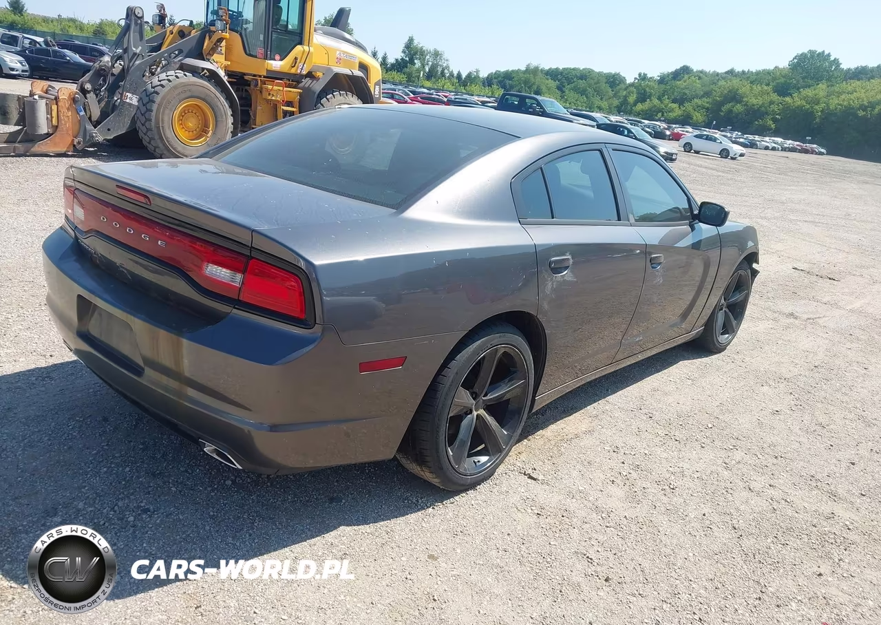 2013 Dodge Charger Se VIN:2C3CDXBG4DH636544 - 4