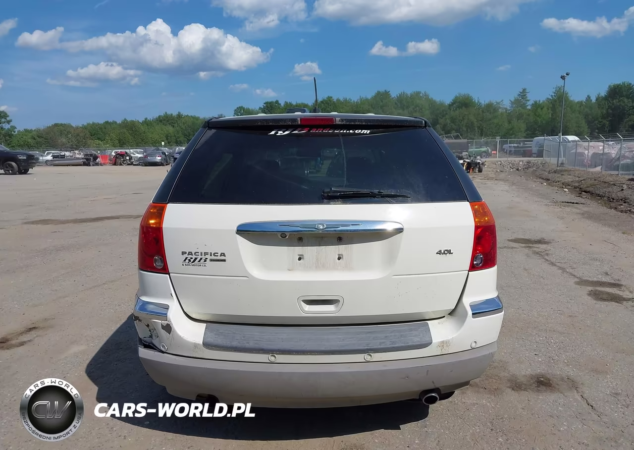 2007 Chrysler Pacifica Touring VIN:2A8GM68X07R109073 - 15