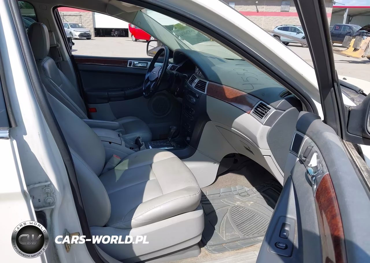2007 Chrysler Pacifica Touring VIN:2A8GM68X07R109073 - 5