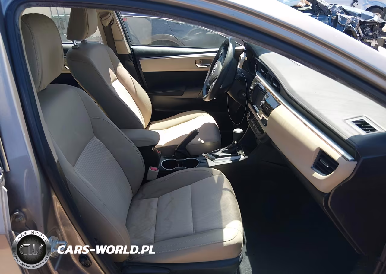 2015 Toyota Corolla Le VIN:5YFBURHE9FP204036 - 5
