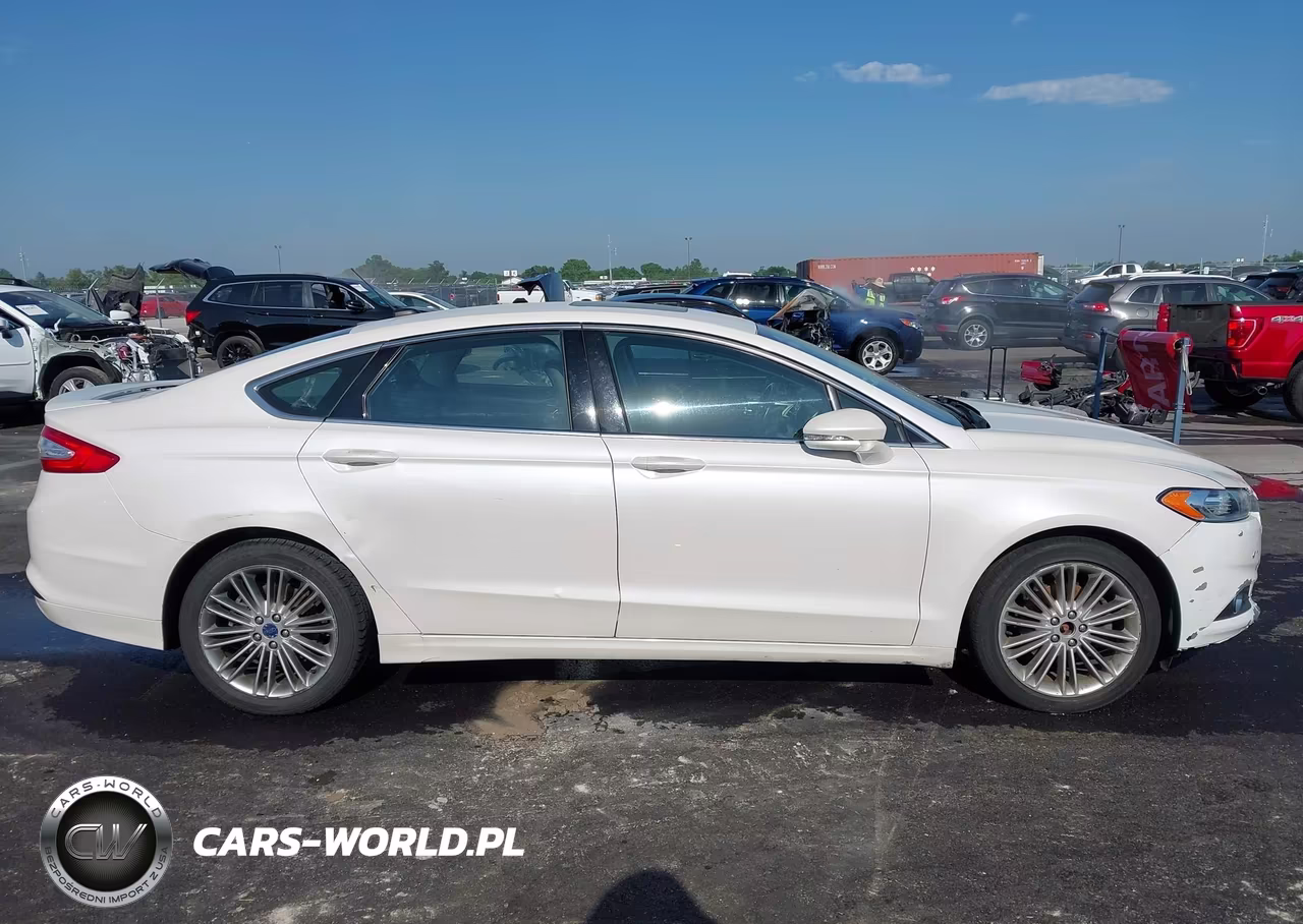 2013 Ford Fusion Se VIN:3FA6P0HR7DR322395 - 13