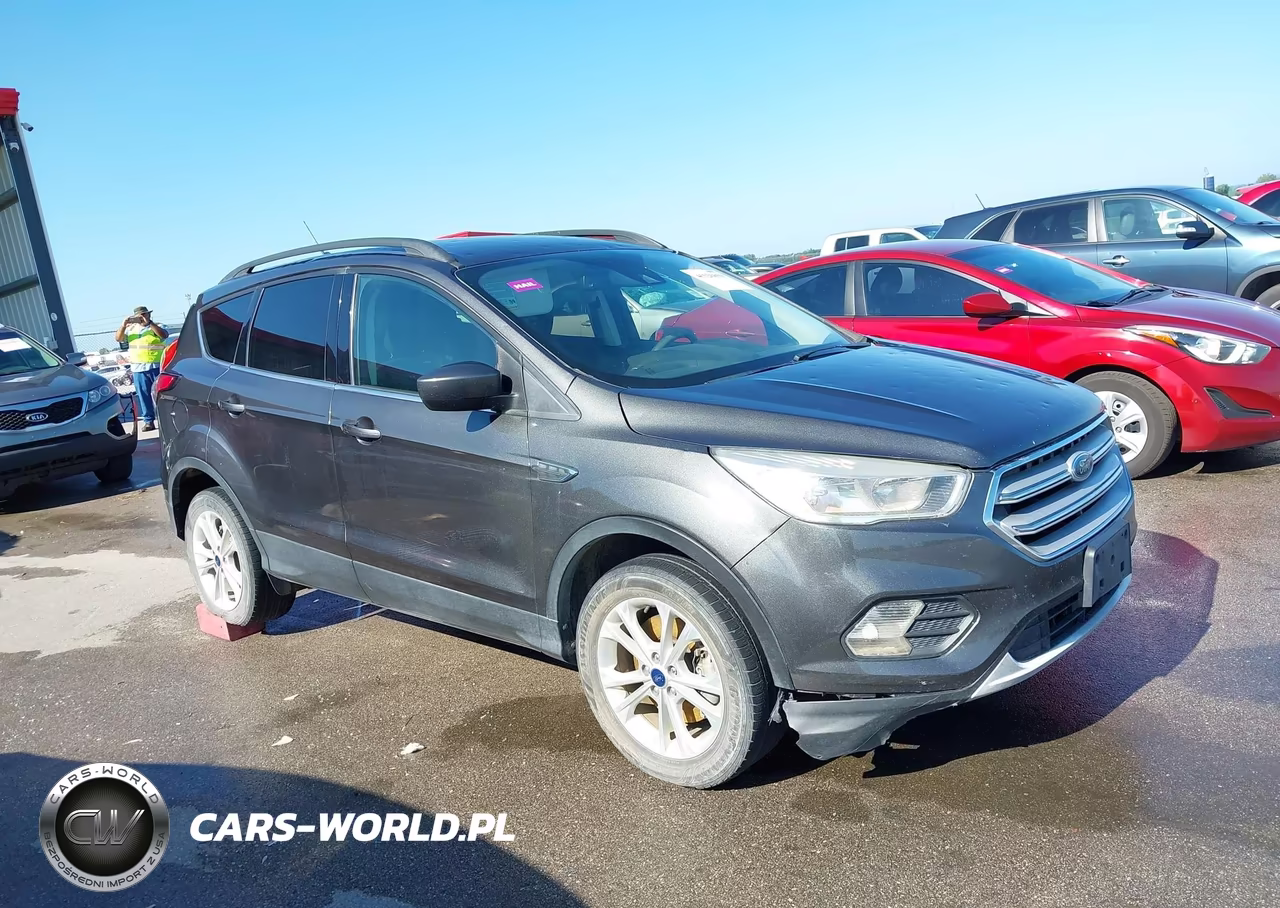 2018 Ford Escape Se VIN:1FMCU9GD6JUD07726 - 13