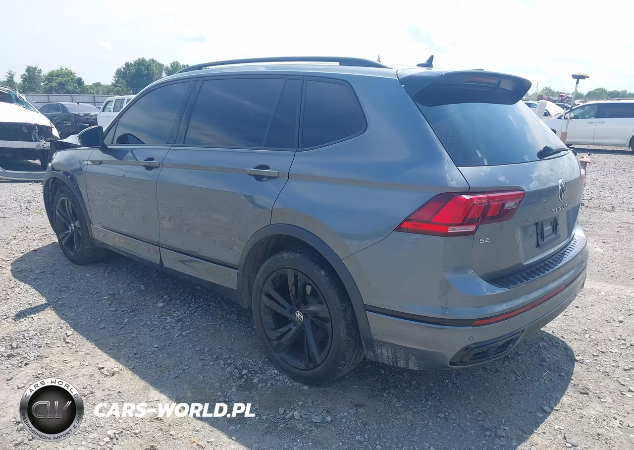 2024 Volkswagen Tiguan 2.0T Se R-Line Black VIN:3VVCB7AX3RM206033 - 3